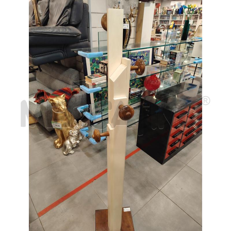APPENDI ABITI VINTAGE | Mercatino dell'Usato Roma eur 3