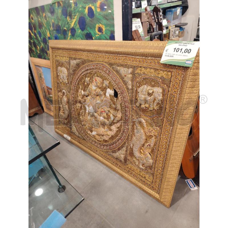 ARAZZO ORIENTALE RELIEVO | Mercatino dell'Usato Roma eur 1