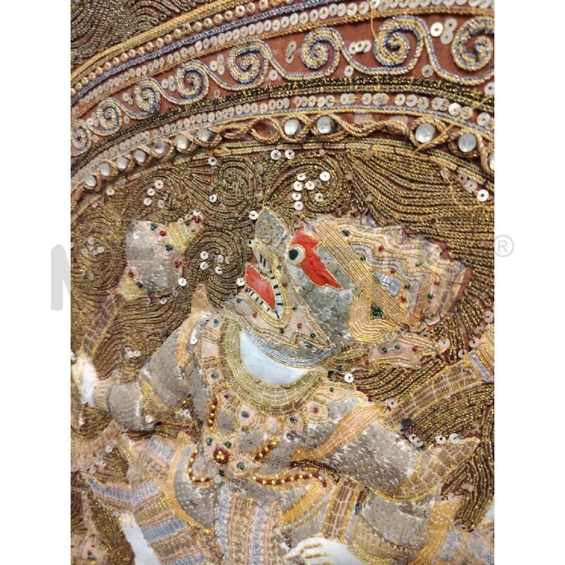 ARAZZO ORIENTALE RELIEVO | Mercatino dell'Usato Roma eur 2