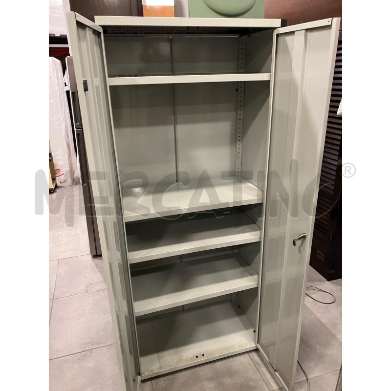 ARMADIETTO MET 2A | Mercatino dell'Usato Roma eur 2