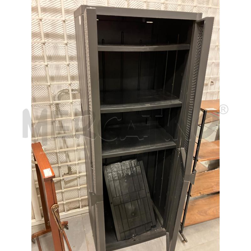 ARMADIETTO PLAST 2 A | Mercatino dell'Usato Roma eur 2