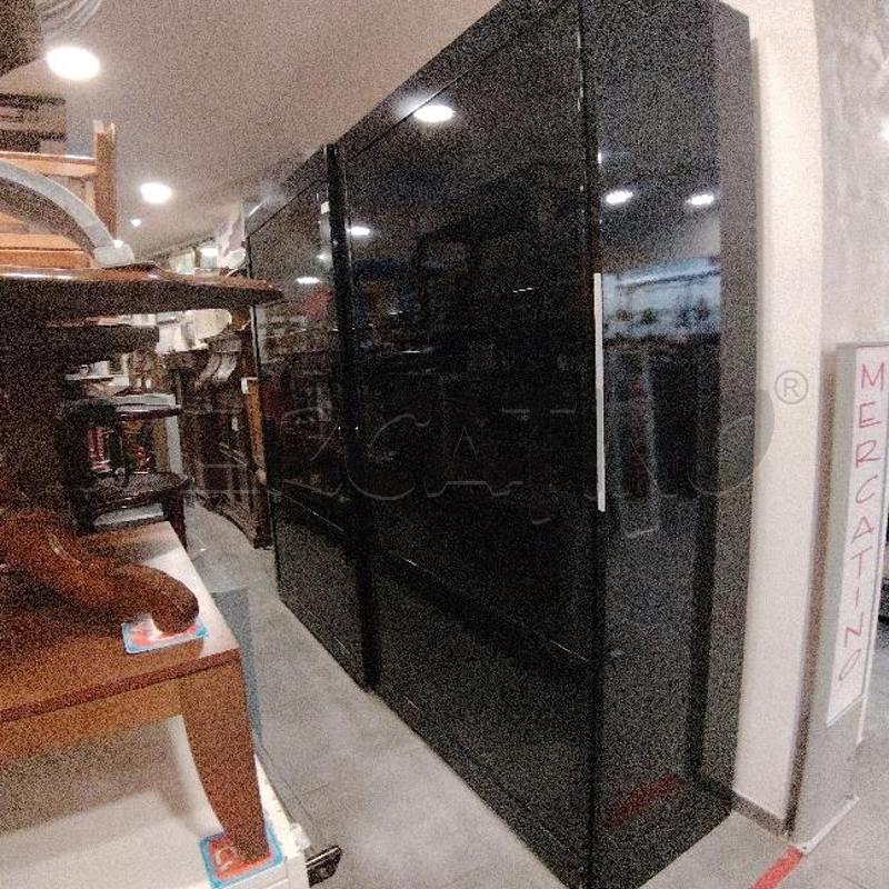 ARMADIO 2 A SCORR NERO LAC | Mercatino dell'Usato Roma eur 1
