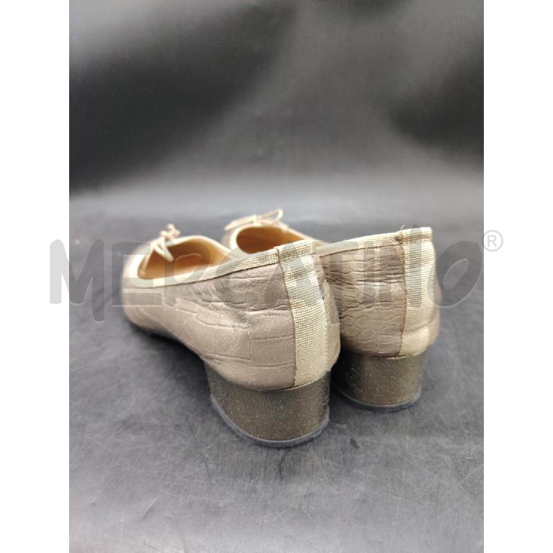 BALLERINA GUJA BEI PITON FIOCCO  | Mercatino dell'Usato Roma eur 2