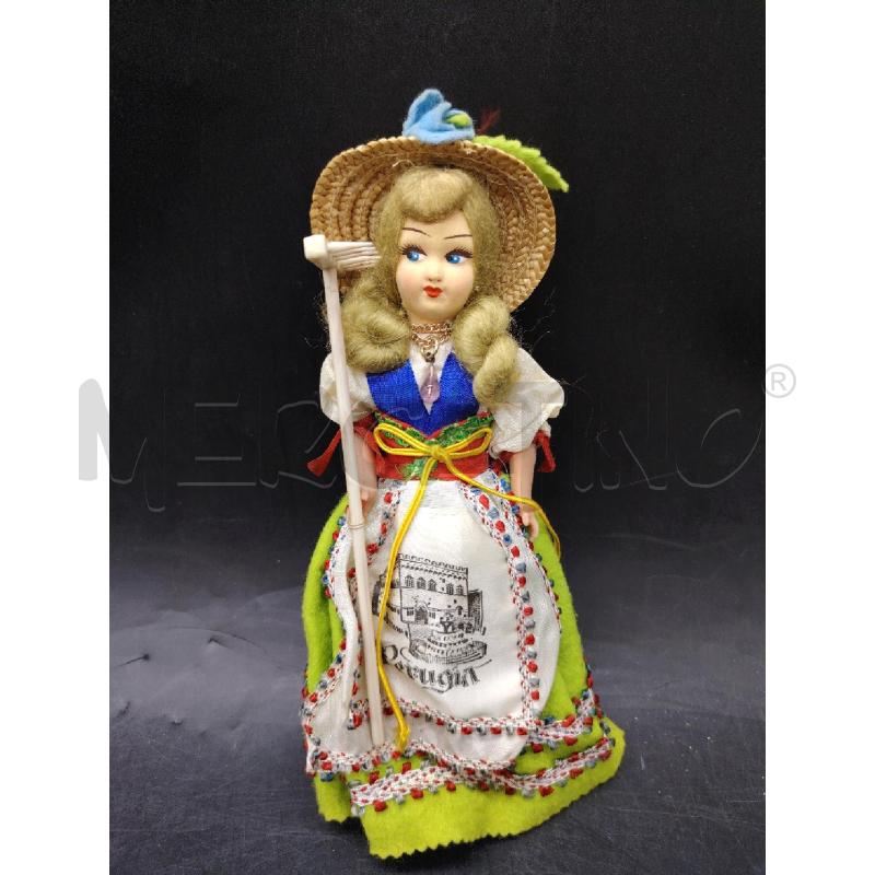 BAMBOLA VINTAGE PERUGIA  | Mercatino dell'Usato Roma eur 1