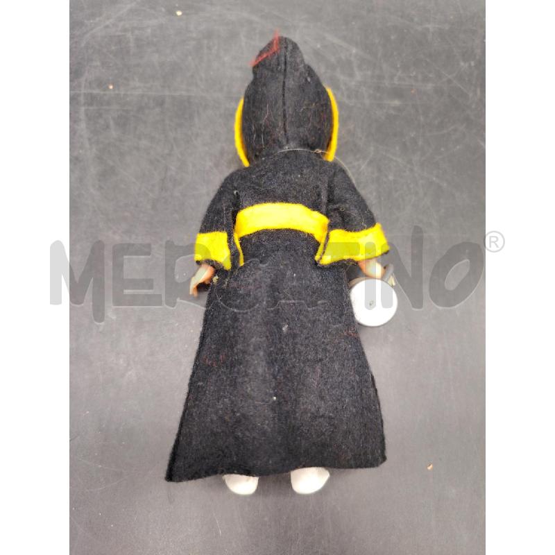 BAMBOLINA VESTE NERA E GIALLA | Mercatino dell'Usato Roma eur 4