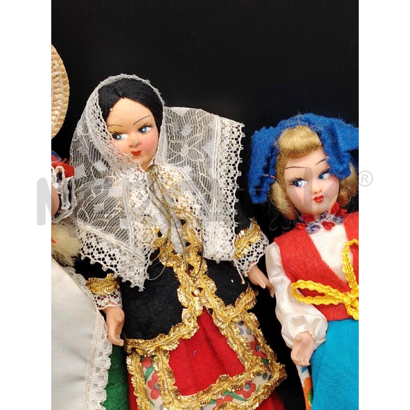 BAMBOLINE VESTITI TIPICI PANNOLENCI ITALY | Mercatino dell'Usato Roma eur 3