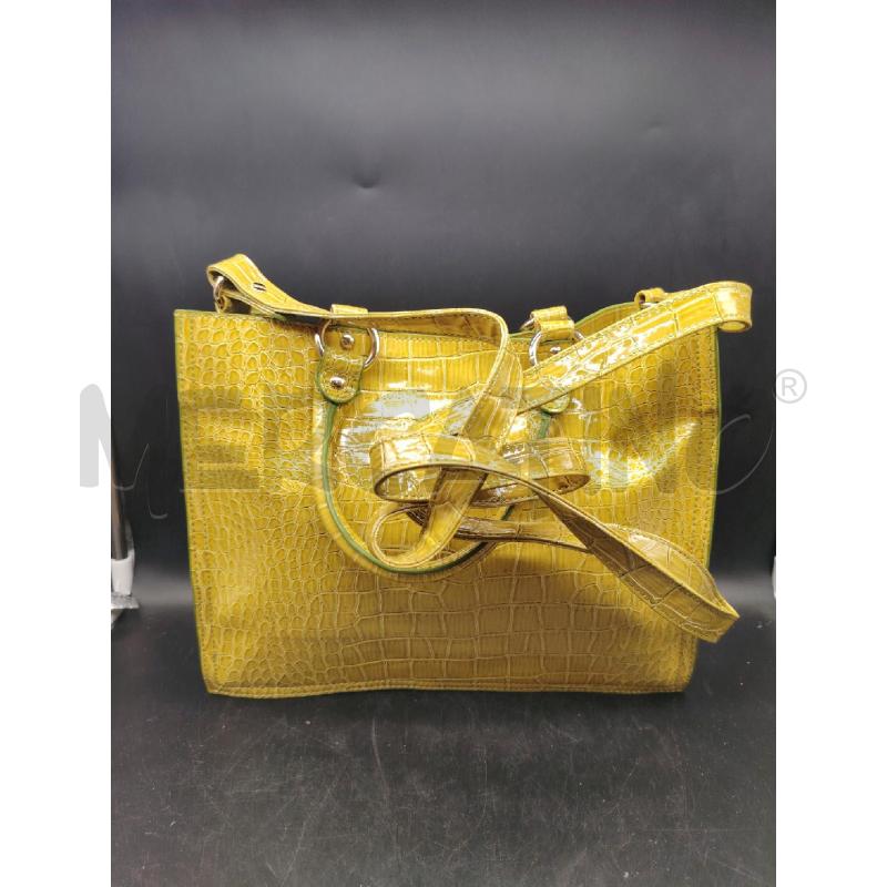 BORSA BLUGIRL BLUMARINE GIA VERNICE EFFETTO COCCO | Mercatino dell'Usato Roma eur 2