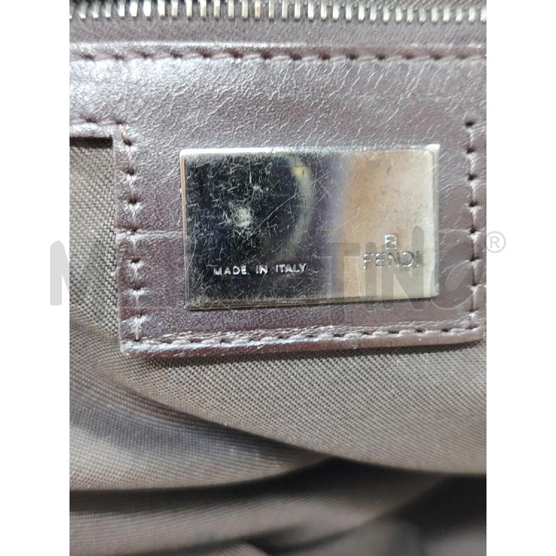 BORSA D FENDI MAXI BAGUETTE VINTAGE ZUCCA | Mercatino dell'Usato Roma eur 4