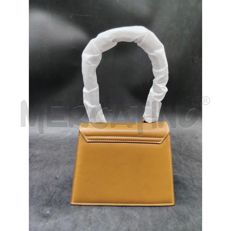 BORSA JACQUEMUS LE CHIQUITO MARRONE | Mercatino dell'Usato Roma eur 2