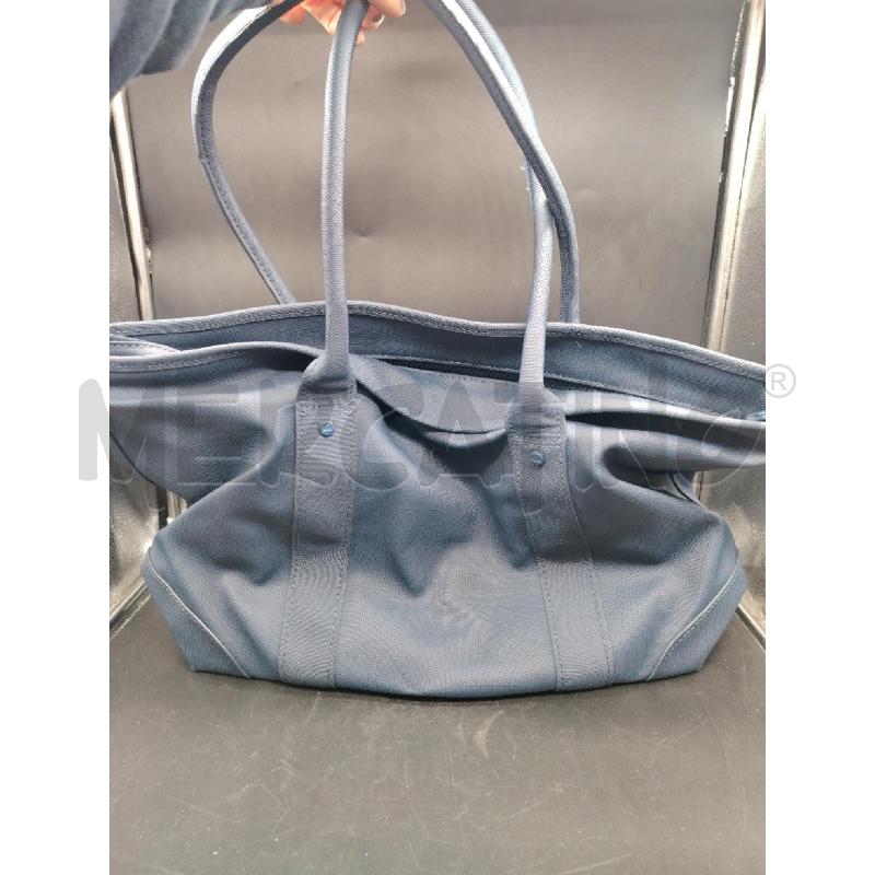BORSA LACOSTE NYLON BLU | Mercatino dell'Usato Roma eur 3