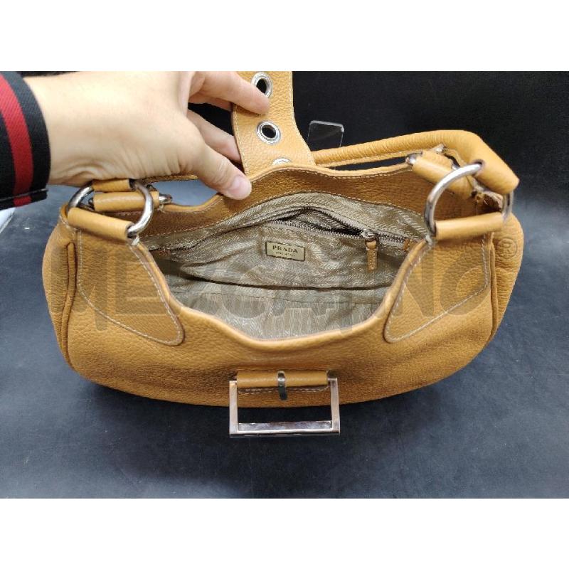 BORSA PRADA MOON CAMMELLO DETT ARG | Mercatino dell'Usato Roma eur 4