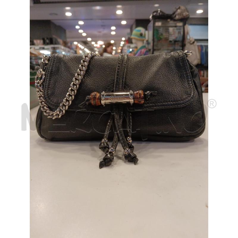 BORSA SPALLA GUCCI NE PELLE CHIUSURA BAMBOO DETT ARGENTATO  | Mercatino dell'Usato Roma eur 1