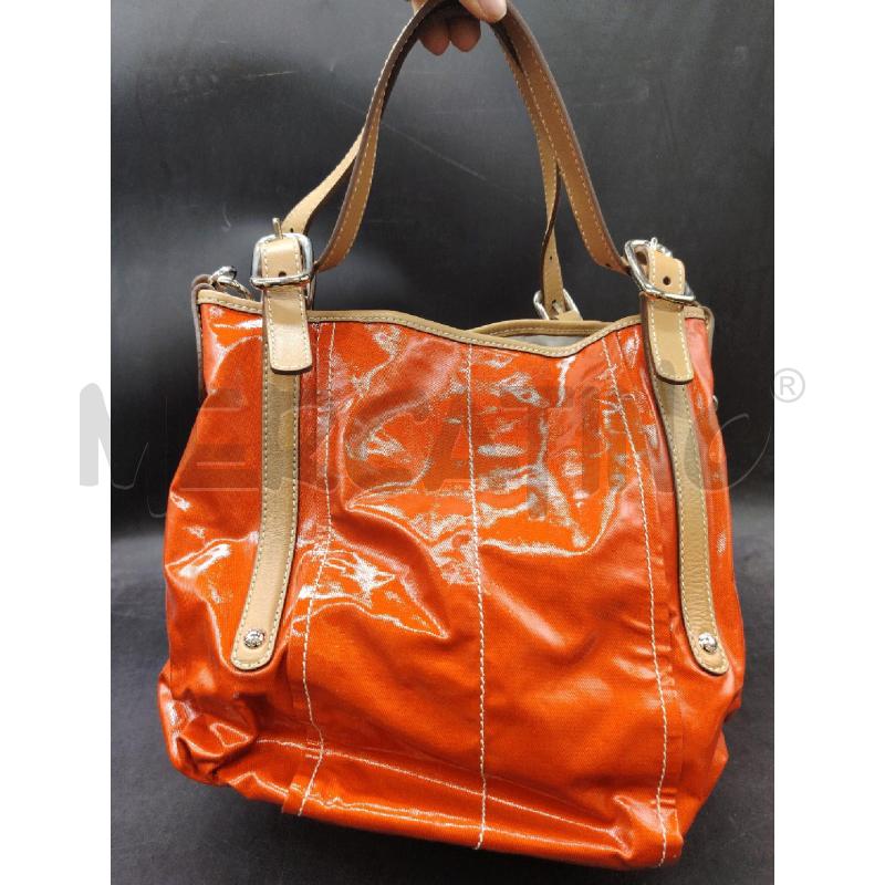 BORSA TOD'S ARA LUCIDO + TRACOLLA | Mercatino dell'Usato Roma eur 3