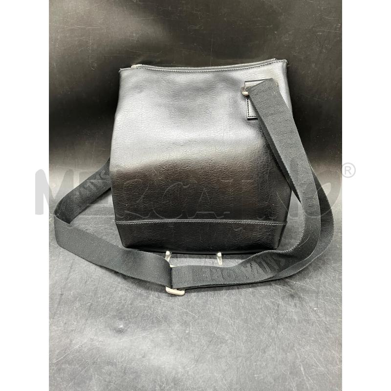 BORSELLO U SALVATORE FERRAGAMO PELLE NE TRACOLLA TESSUTO LOGGATA | Mercatino dell'Usato Roma eur 3