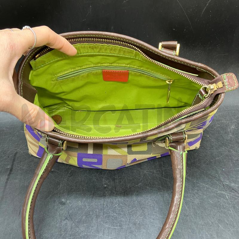 BORSETTA ETRO MONOGRAM BEI VIOLA TESSUTO MANICI PELLE MARRONE | Mercatino dell'Usato Roma eur 3