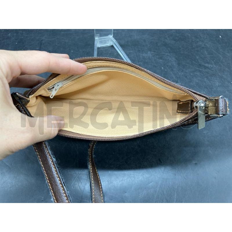 BORSETTA GRILLIS MARR PELLE SCAMO | Mercatino dell'Usato Roma eur 4