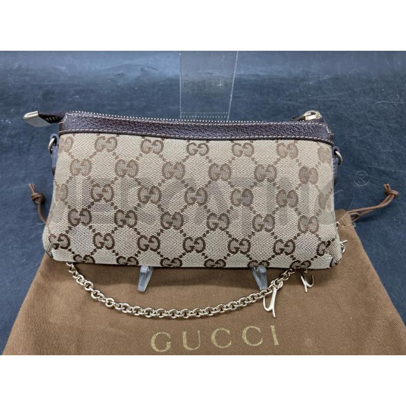BORSETTA GUCCI MONOGRAM CATENA LOGO  | Mercatino dell'Usato Roma eur 4