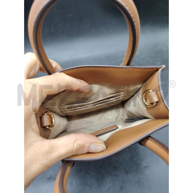 BORSETTA MICHAEL KORS MARRONE | Mercatino dell'Usato Roma eur 4