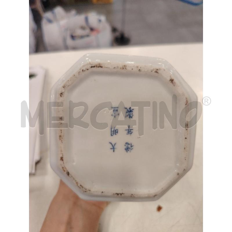 BOTTIGLIA ORIENTALE  | Mercatino dell'Usato Roma eur 3