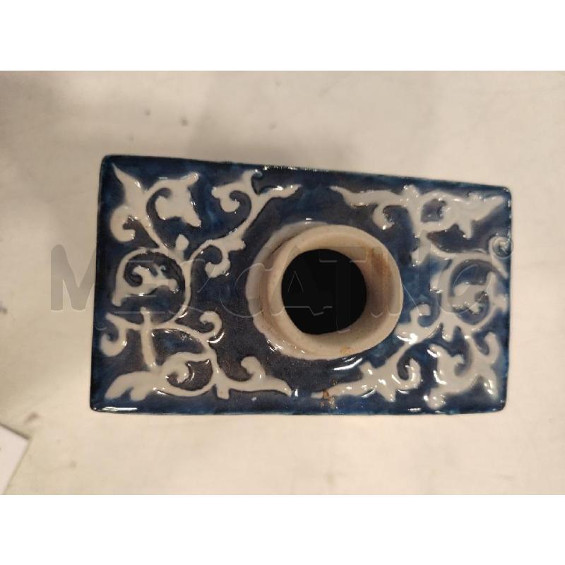 BOTTIGLIA ORIENTALE CER BLU  | Mercatino dell'Usato Roma eur 2