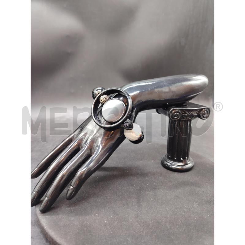 BRACCIALE ONICE NE PALLINE RICAMI | Mercatino dell'Usato Roma eur 1