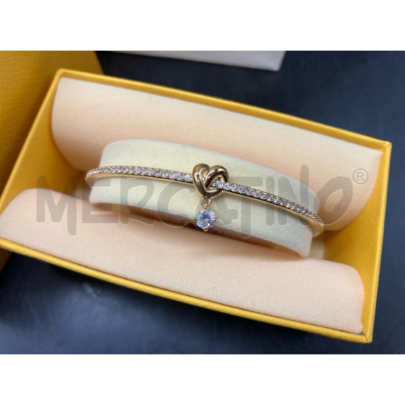 BRACCIALE SWAROVSKI CRISTALLI CUORE DOR PENDENTE | Mercatino dell'Usato Roma eur 2
