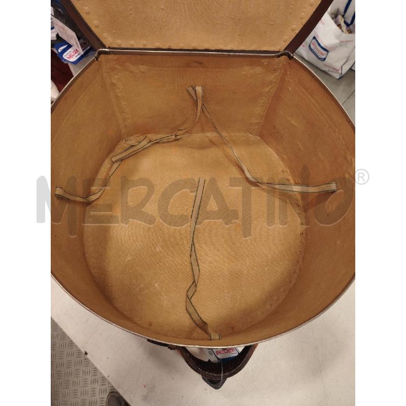 CAPPELLIERA SILLA FIORELLO ROMA | Mercatino dell'Usato Roma eur 3