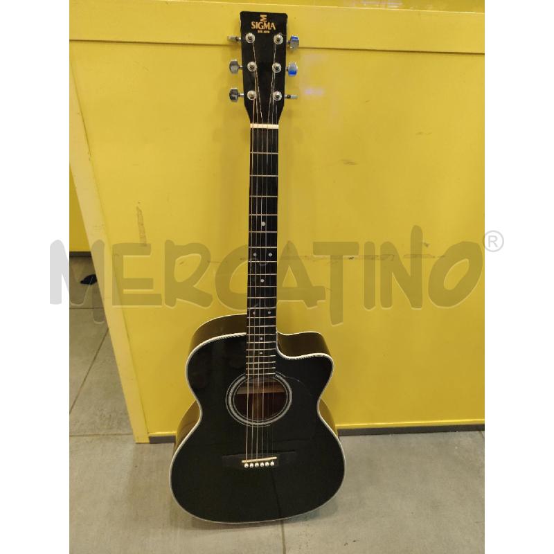 CHITARRA ACUSTICA ELETTRIFICATA SIGMA OOOMC-1E-BK | Mercatino dell'Usato Roma eur 1