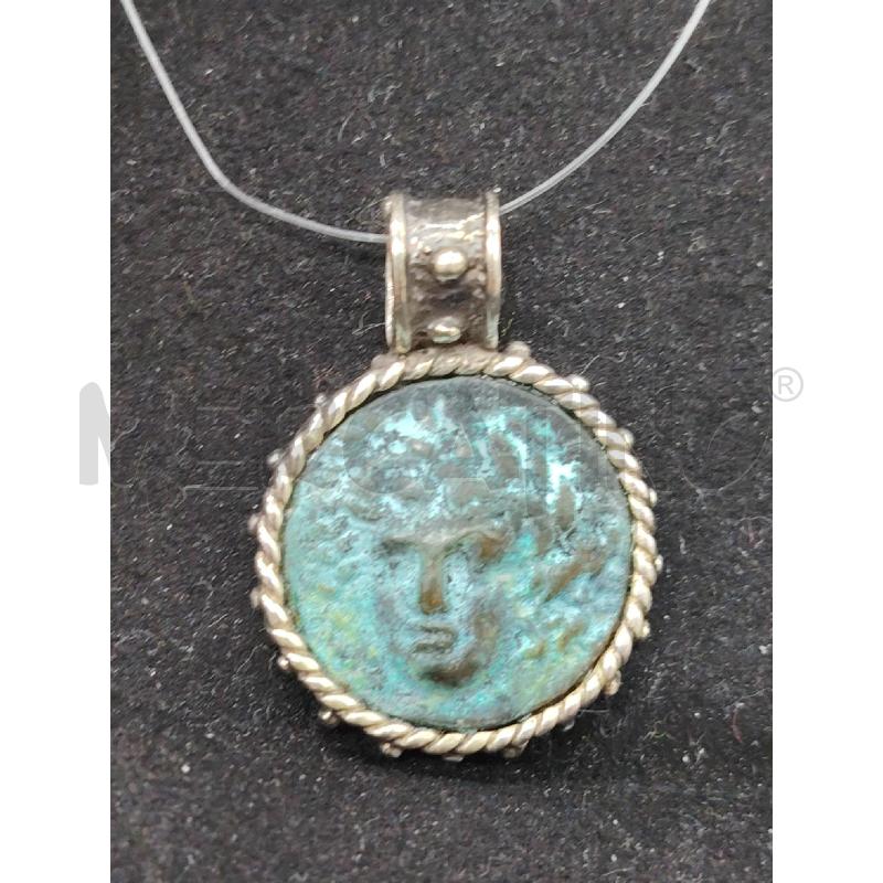 CIONDOLO MARCELLO FONTANA FUSION REPLICA MONETA | Mercatino dell'Usato Roma eur 1