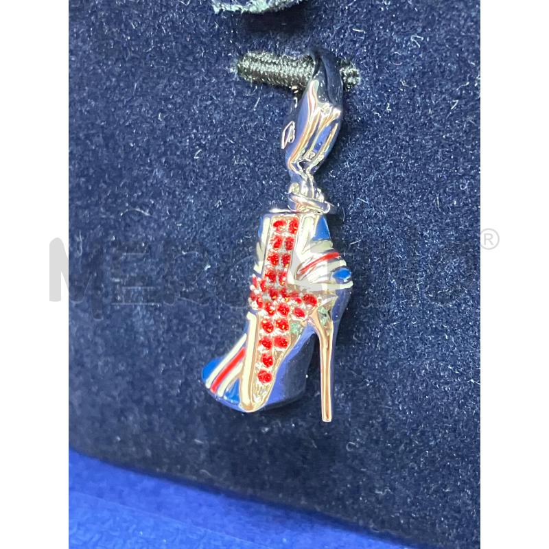 CIONDOLO SWAROVSKI  SCARPA TACCO BANDIERA | Mercatino dell'Usato Roma eur 3