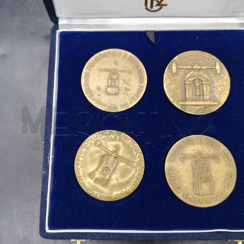 COFANETTO MEDAGLIE LE QUATTRO STAGIONI | Mercatino dell'Usato Roma eur 3