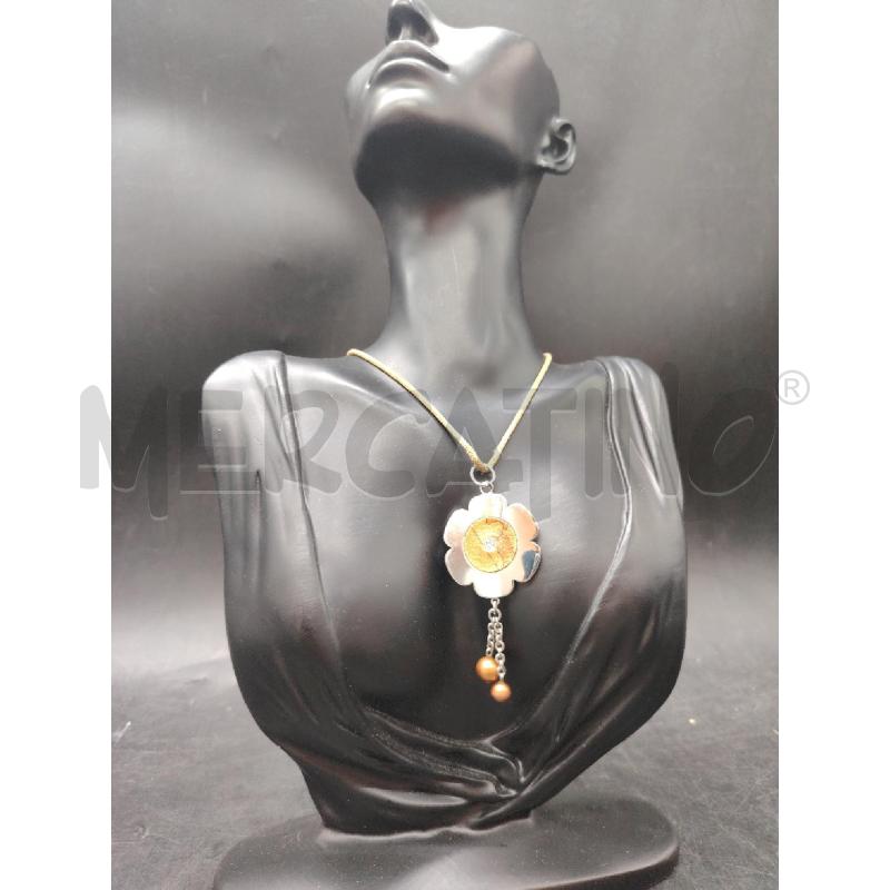 COLLANA FIORE PRIMA CLASSE | Mercatino dell'Usato Roma eur 1