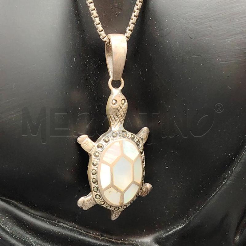 COLLANA FUSION CIONDOLO TARTARUGA MADREPERLA | Mercatino dell'Usato Roma eur 2