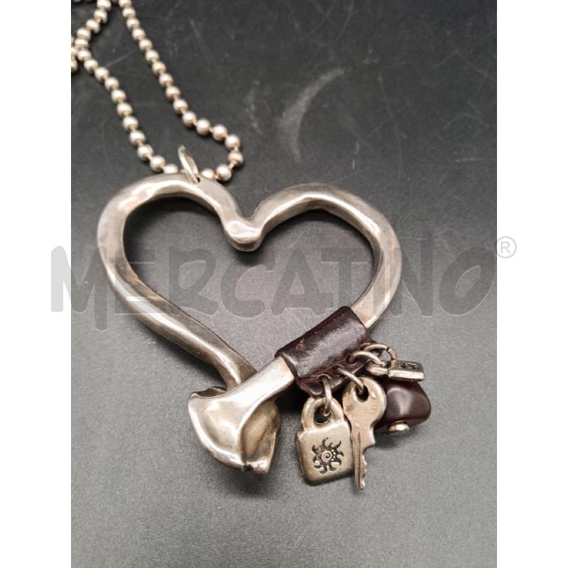 COLLANA LUNGA UNO DE 50 CUORE GRANDE | Mercatino dell'Usato Roma eur 3