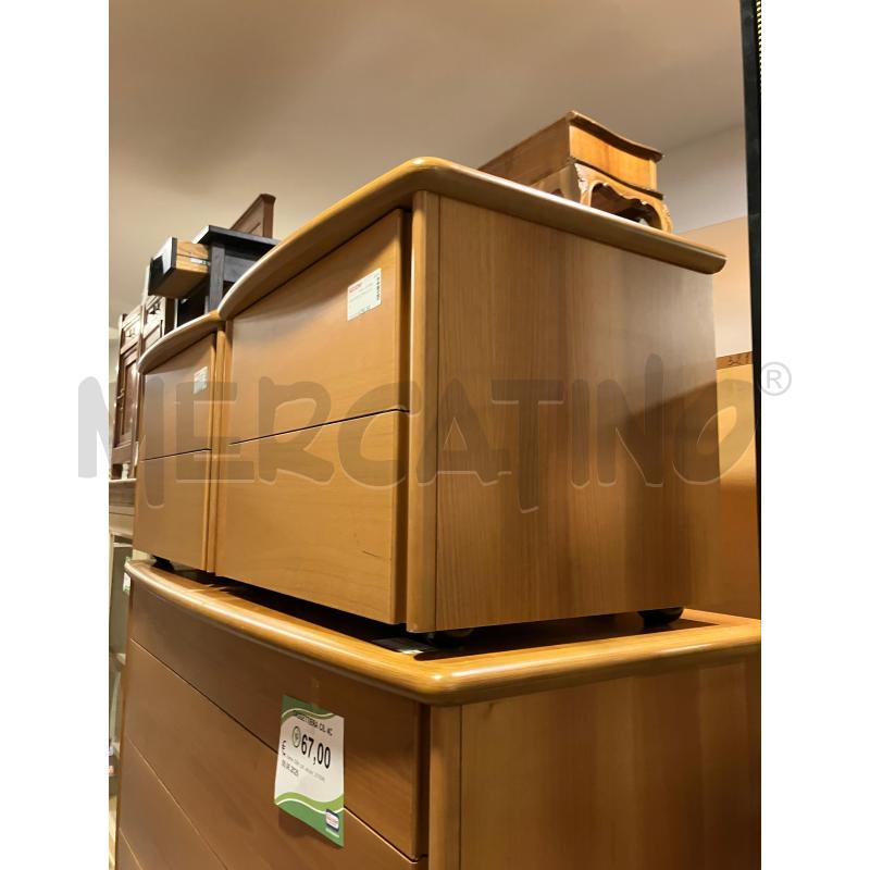 COMODINI COPPIA 2C CIL | Mercatino dell'Usato Roma eur 2