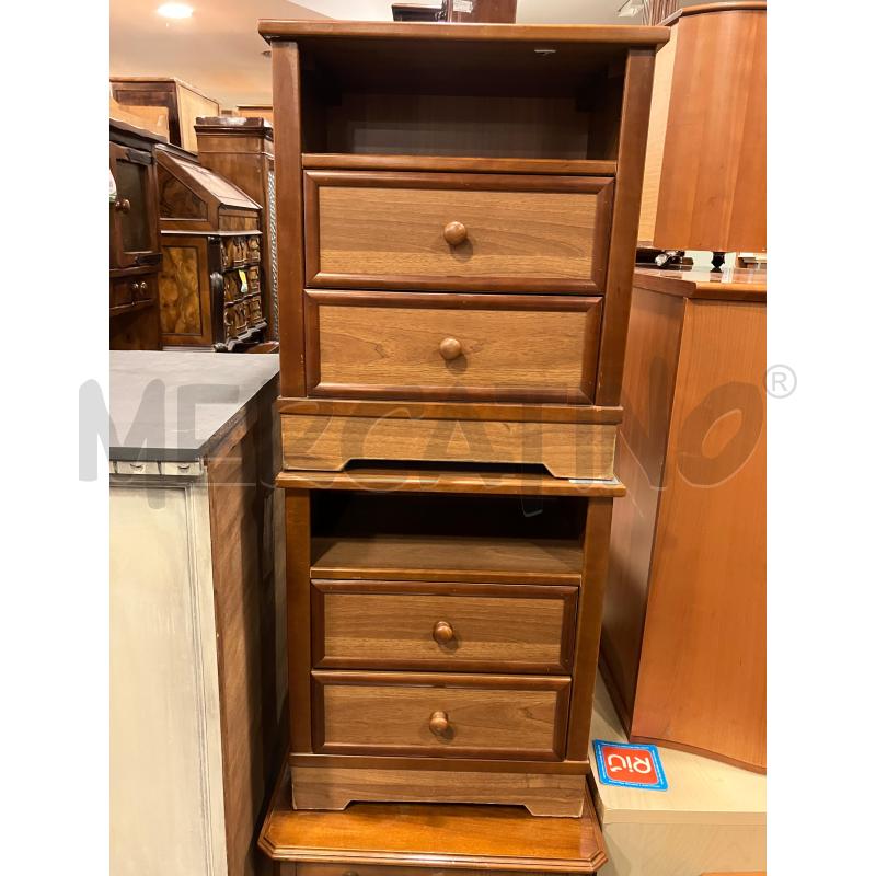 COMODINI COPPIA 2 C 1 VANO | Mercatino dell'Usato Roma eur 1