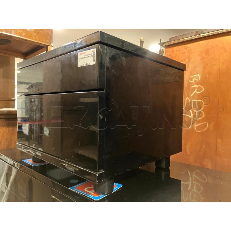 COMODINO NERO LACCATO 2C | Mercatino dell'Usato Roma eur 2