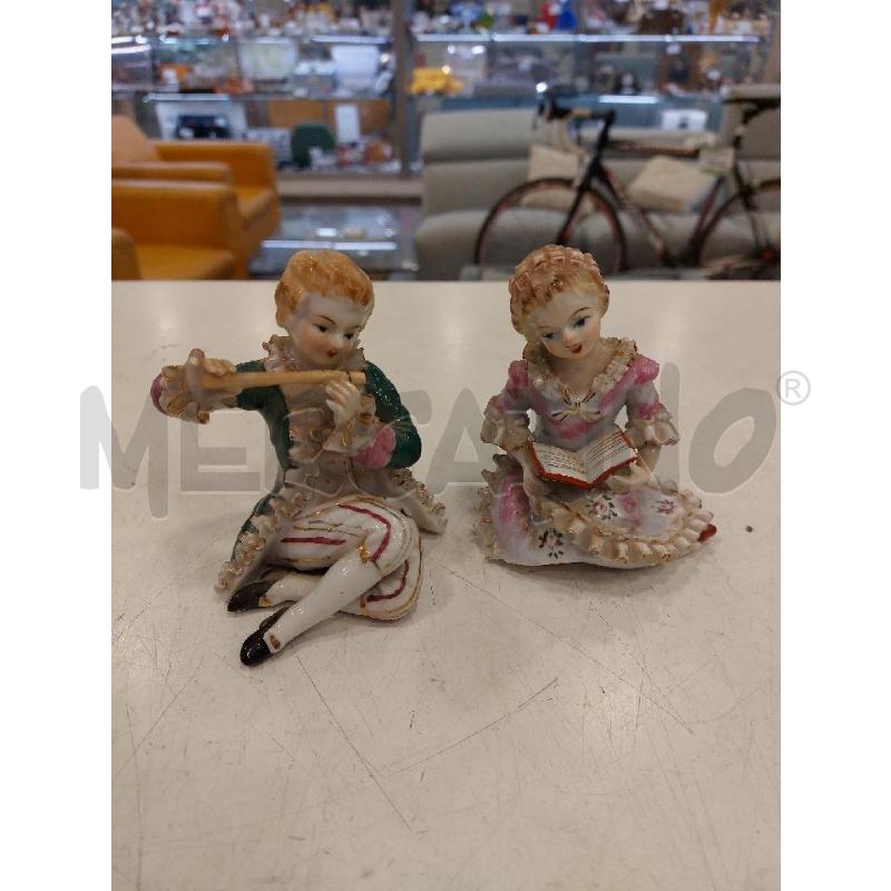COPPIA STATUINE CER VINTAGE  | Mercatino dell'Usato Roma eur 1