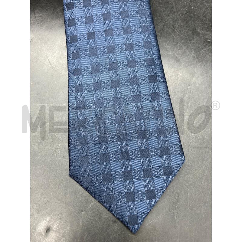 CRAVATTA LOUIS VUITTON UNIFORMES BLU QUADRETTI | Mercatino dell'Usato Roma eur 2