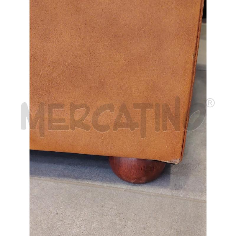 DIVANO CHESTER MARRONE 2 P | Mercatino dell'Usato Roma eur 5