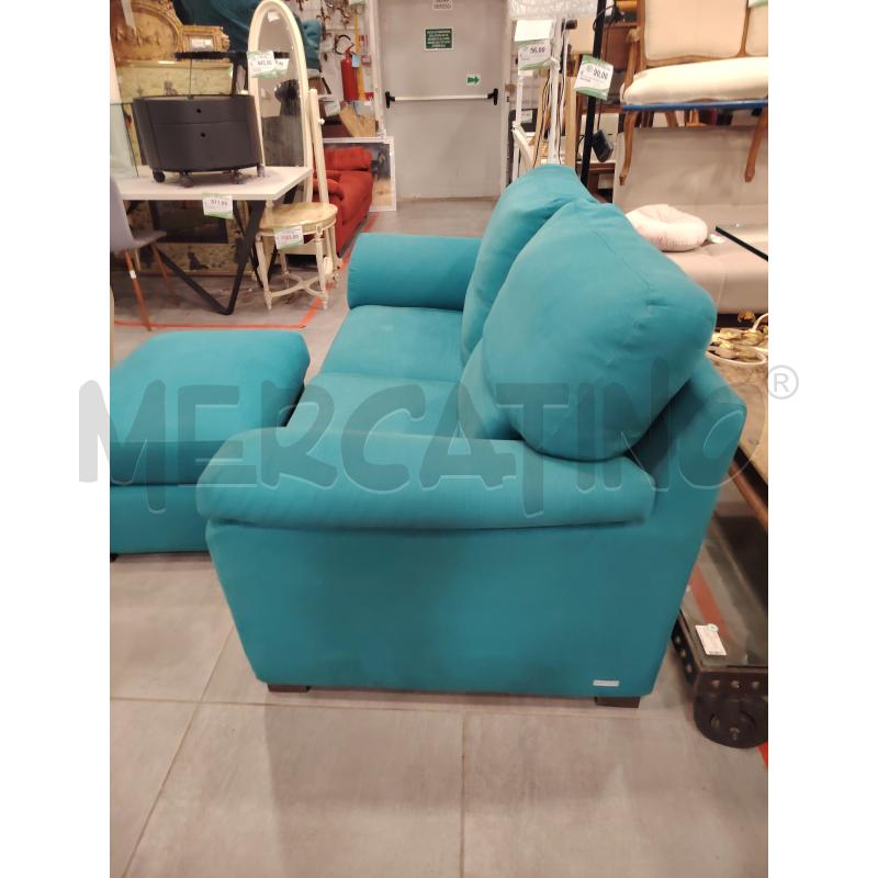 DIVANO FISSO VERDE + POUF | Mercatino dell'Usato Roma eur 3