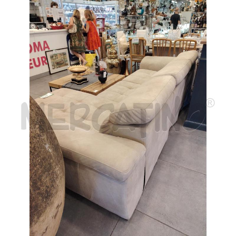 DIVANO LETTO ANGOLARE GRI | Mercatino dell'Usato Roma eur 4