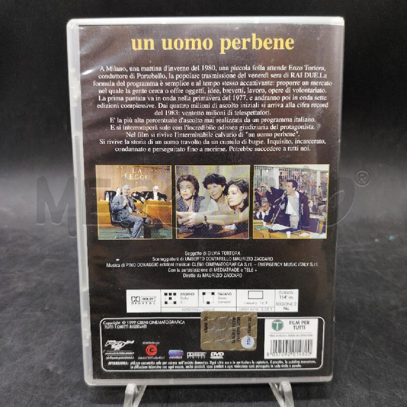 DVD UN UOMO PERBENE | Mercatino dell'Usato Roma eur 2