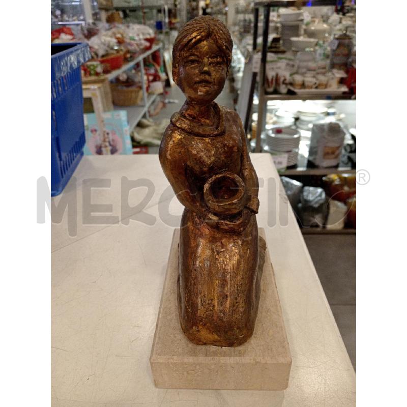 FANCIULLA DOR BASE MARMO  | Mercatino dell'Usato Roma eur 2