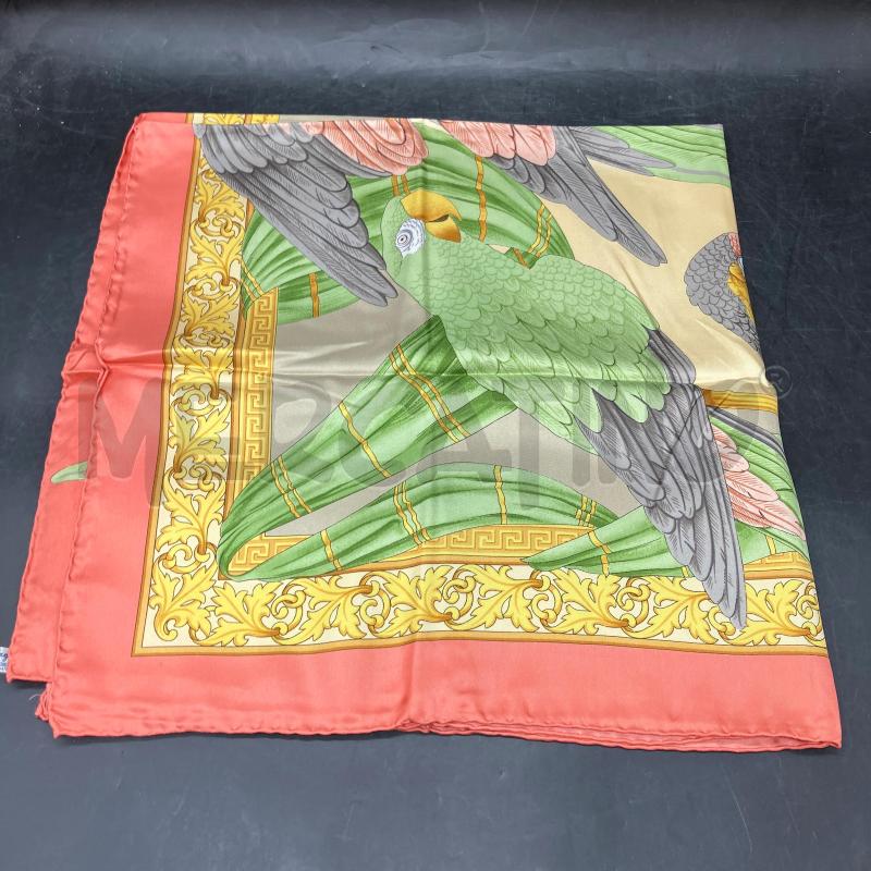 FOULARD FERRAGAMO PAPPAGALLI  | Mercatino dell'Usato Roma eur 2