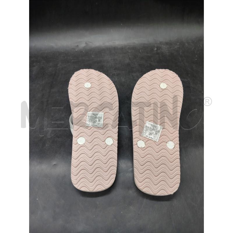 INFRADITO D LEVI'S ROSA | Mercatino dell'Usato Roma eur 3