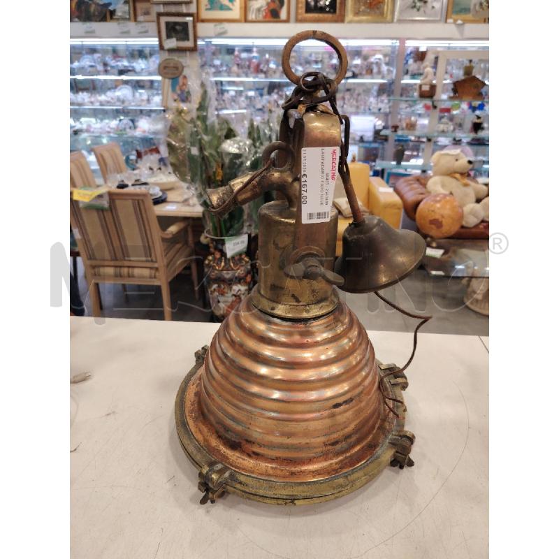 LAMPADARIO FARO NAVE  | Mercatino dell'Usato Roma eur 1