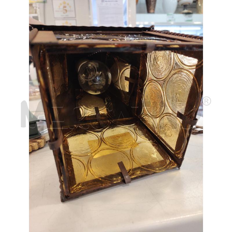 LAMPADARIO  CASETTA VETRO GIALLO | Mercatino dell'Usato Roma eur 3