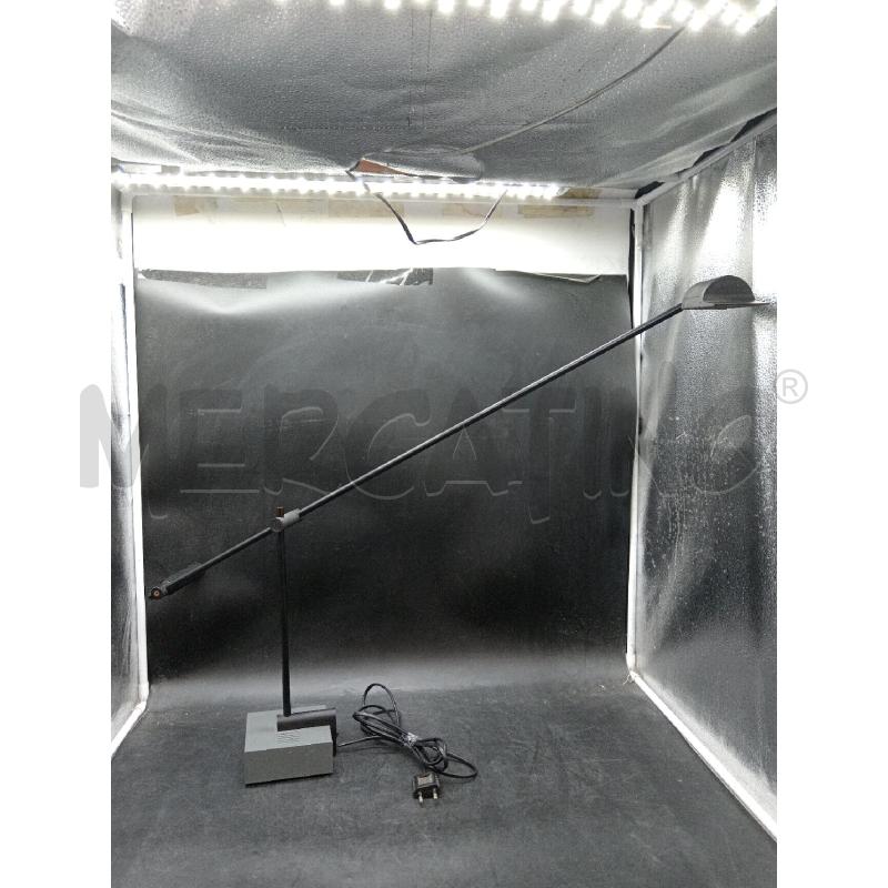 LAMPADA ARTEMIDE MARIO BARBAGLIA  | Mercatino dell'Usato Roma eur 1