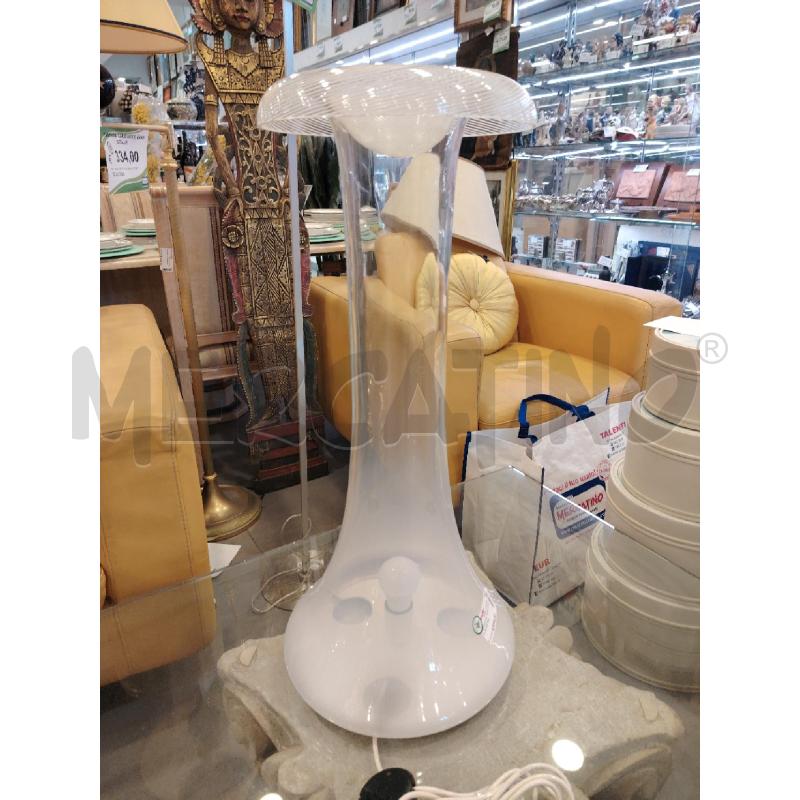 LAMPADA DA TERRA ANNI 70 VETRO BIA | Mercatino dell'Usato Roma eur 1
